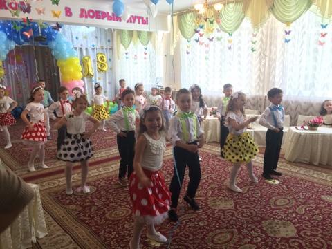 Бала бақшамен қоштасу Шолпан тобы